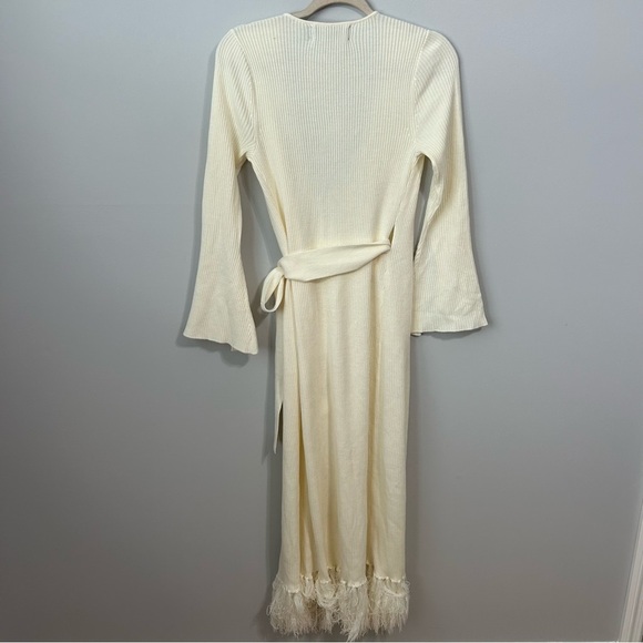 Gabrielle Union Off White Cream Sweater Wrap V-Neck Midi Dress Women’s Small - Picture 7 of 8
